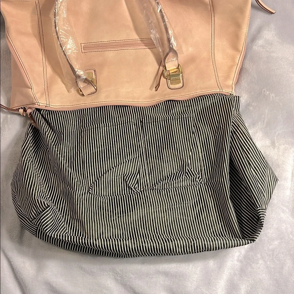 Steve Madden Pink Tote Bag - Picture 11 of 13